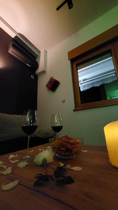 Turquoise Orange, The Art Of Vacation In Belgrade Apartamento Exterior foto