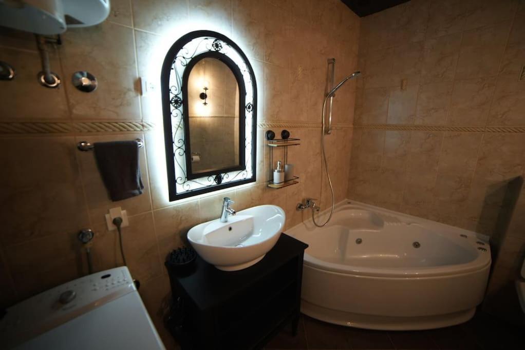 Turquoise Orange, The Art Of Vacation In Belgrade Apartamento Exterior foto