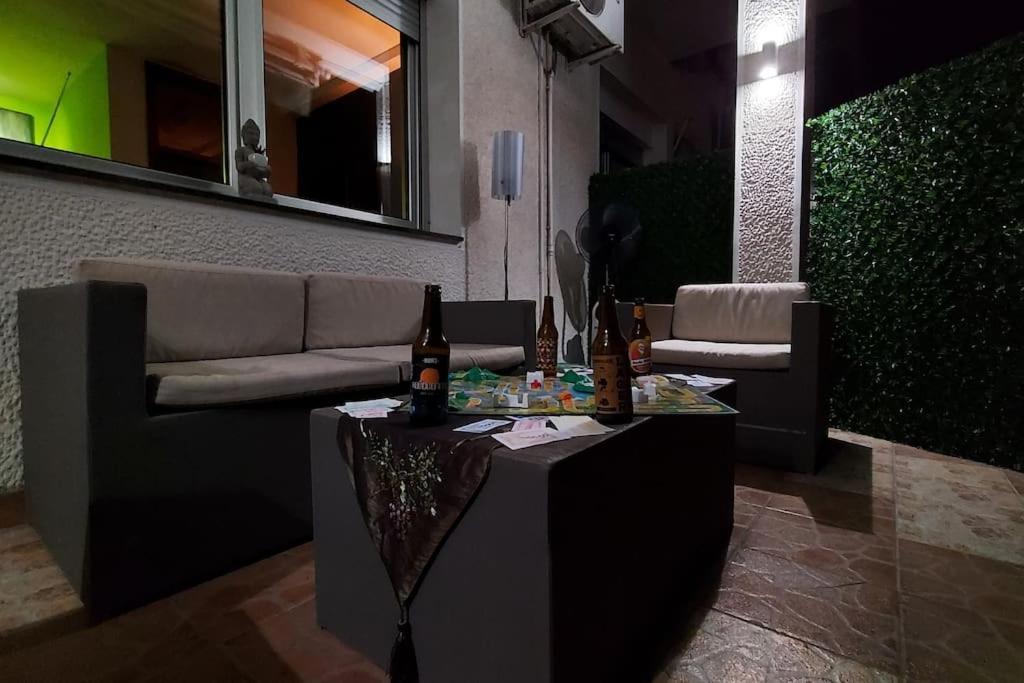 Turquoise Orange, The Art Of Vacation In Belgrade Apartamento Exterior foto