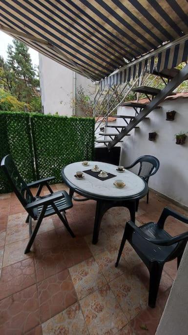 Turquoise Orange, The Art Of Vacation In Belgrade Apartamento Exterior foto